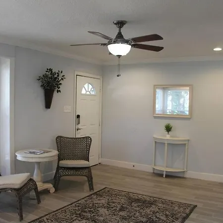 ☆The Oasis In Murray Hill☆ -Sleeps 8- Wifi- Cozy Jacksonville Exterior photo