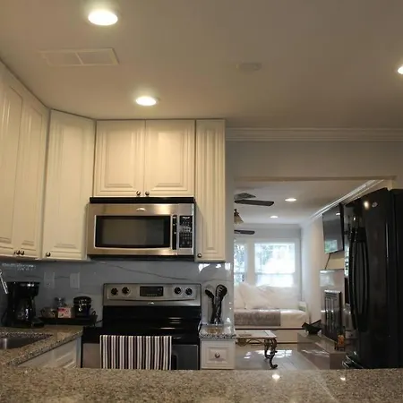 ☆The Oasis In Murray Hill☆ -Sleeps 8- Wifi- Cozy Jacksonville Exterior photo