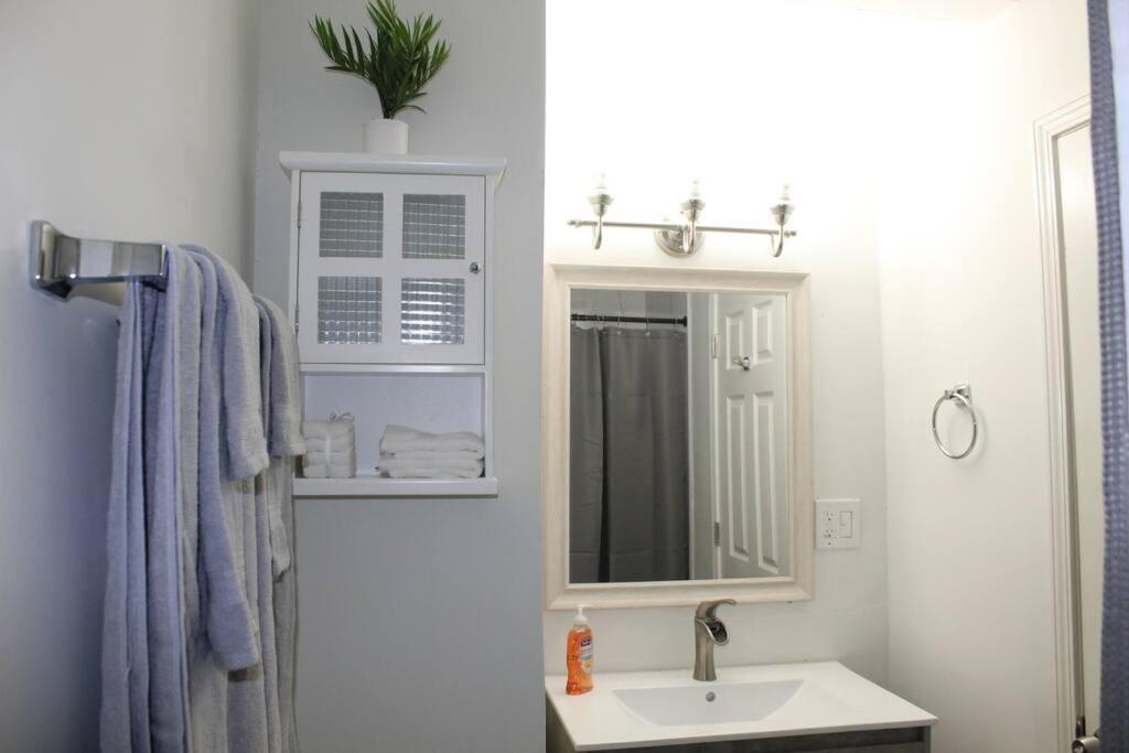 Hébergement de vacances ☆the Oasis In Murray Hill☆ -sleeps 8- Wifi- Cozy Jacksonville