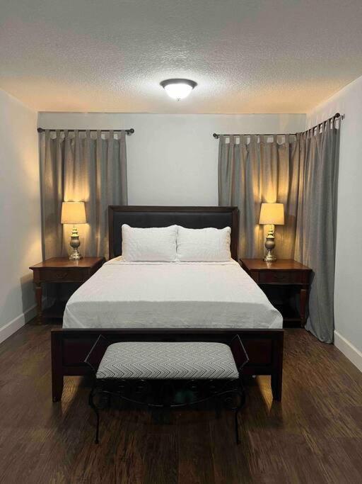 ☆the Oasis In Murray Hill☆ -sleeps 8- Wifi- Cozy Hébergement de vacances Jacksonville